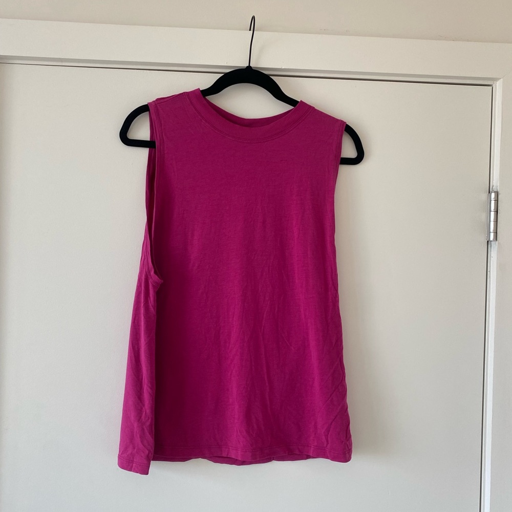 Size 6 Lululemon Workout Tank